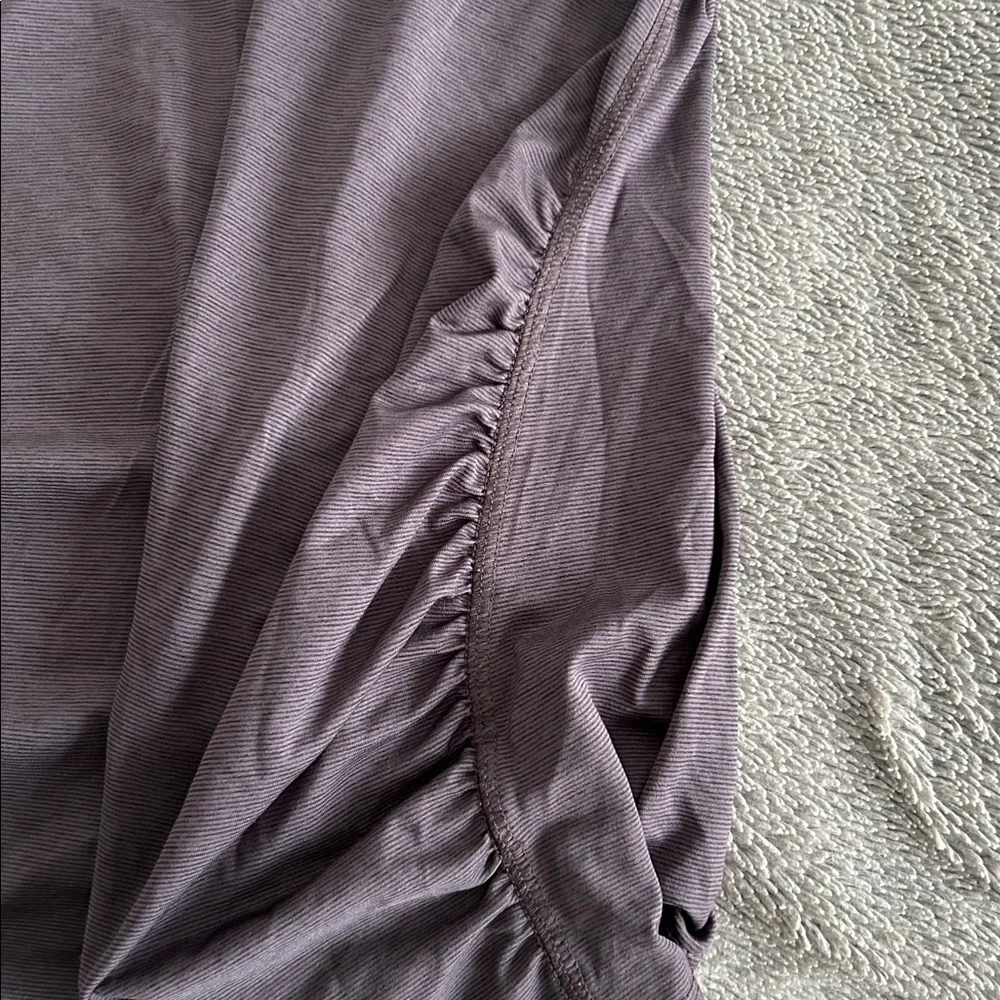 Old Navy Active Go-Dry Maternity Charcoal Tank Top - Picture 3 of 4